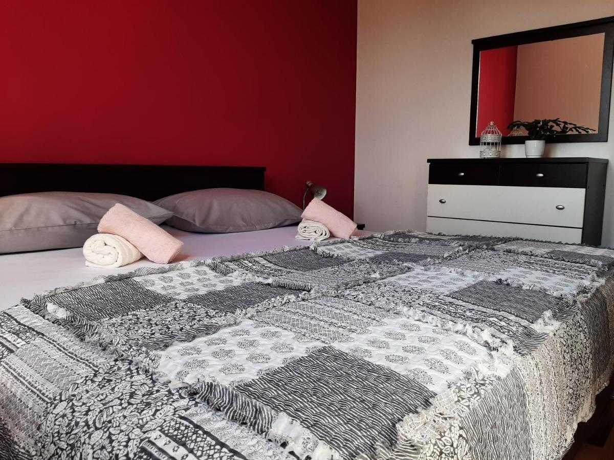 Nozret Apartment Paljuv Bagian luar foto