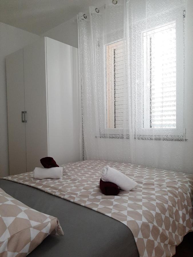 Nozret Apartment Paljuv Bagian luar foto